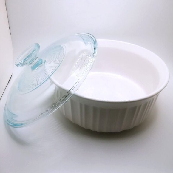 Corning Ware Casserole Dish Round French White Stoneware Pyrex Lid 1.4L 1.5 Qt - Picture 3 of 10